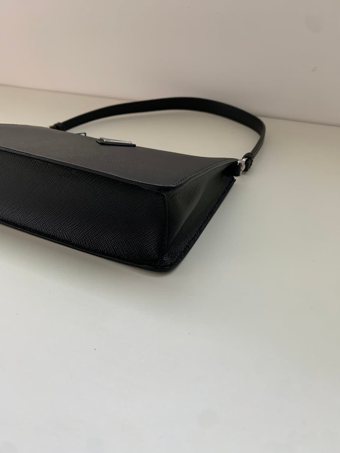 프라다 사피아노 미니 숄더백 상품이미지7