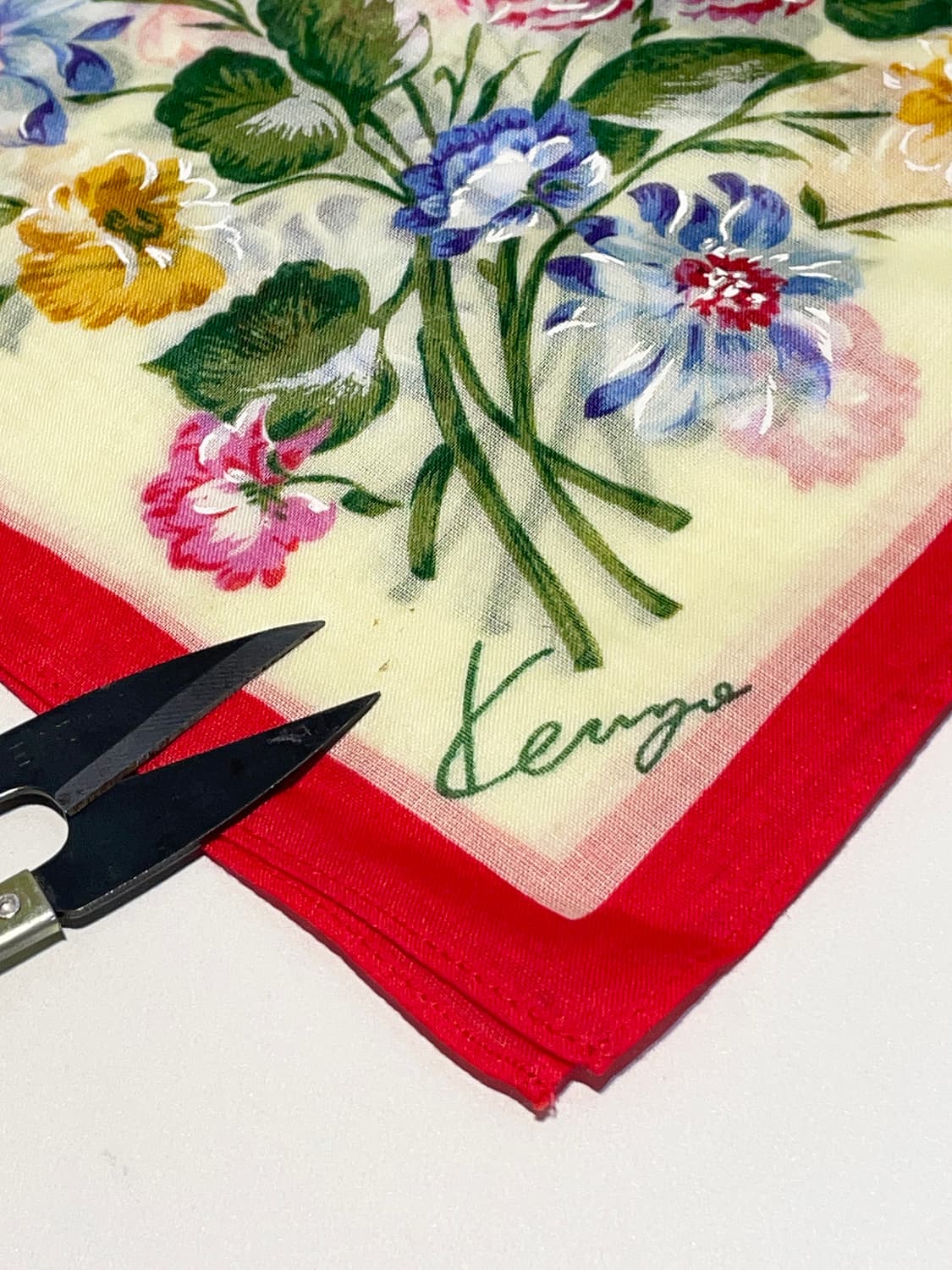 겐조 00s 재팬 플라워 패턴 쁘띠 손수건 A1455 상품이미지5