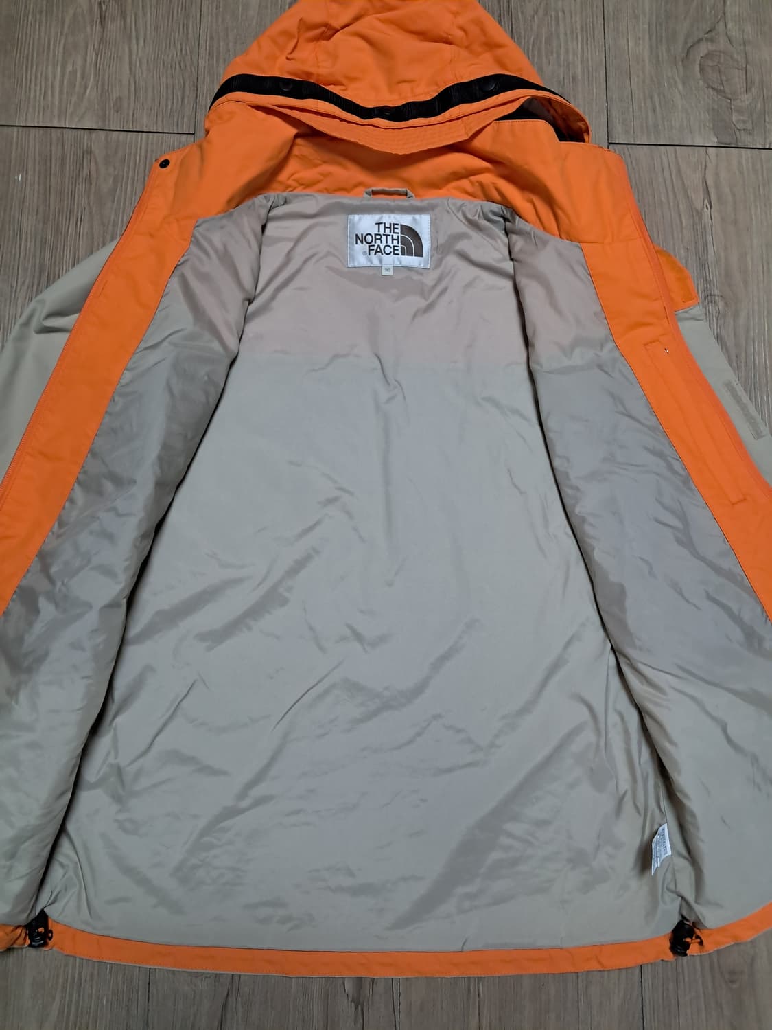 노스페이스 바람막이 S 상품이미지5