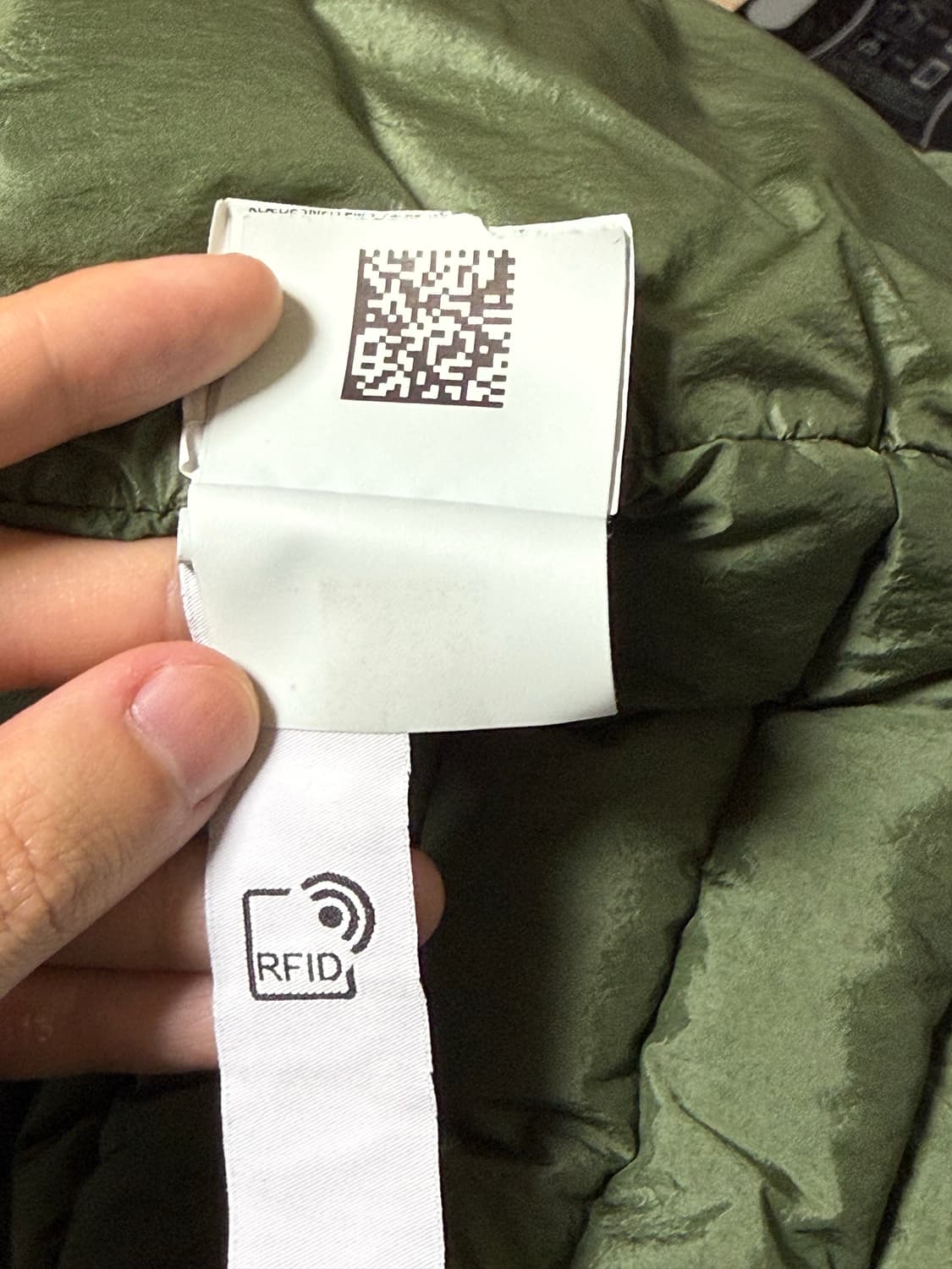 스톤아일랜드 경량패딩 올리브그린 L 상품이미지7