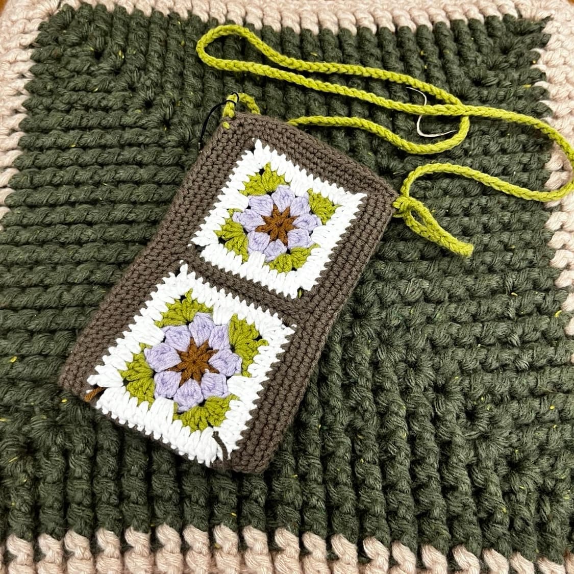 빈티지 코지 모리 플라워 뜨개 클로버 키링 니트 미니 크로스백 K0161 상품이미지4