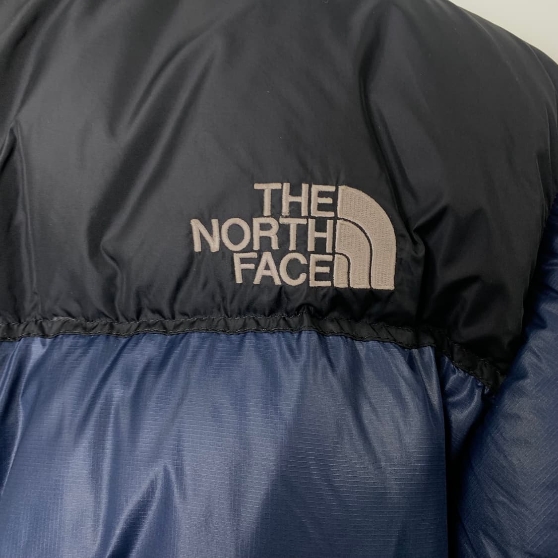 노스페이스 레트로 눕시 700 네이비 패딩 자켓 상품이미지5