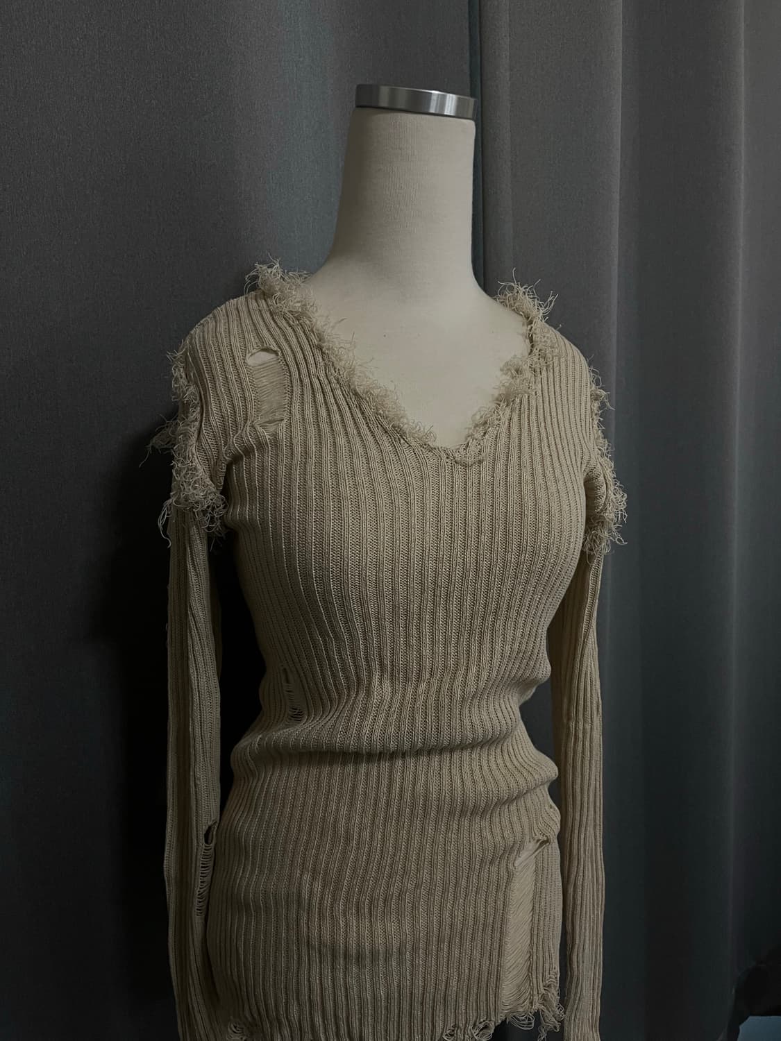 데미지 니트 상품이미지1