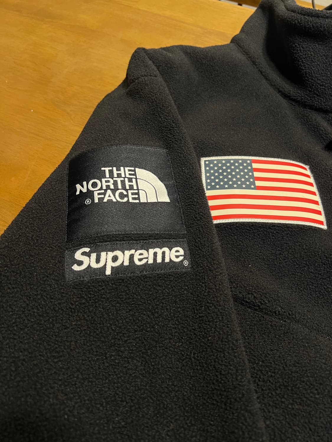 슈프림 노스페이스 성조기 플리스 블랙 상품이미지3