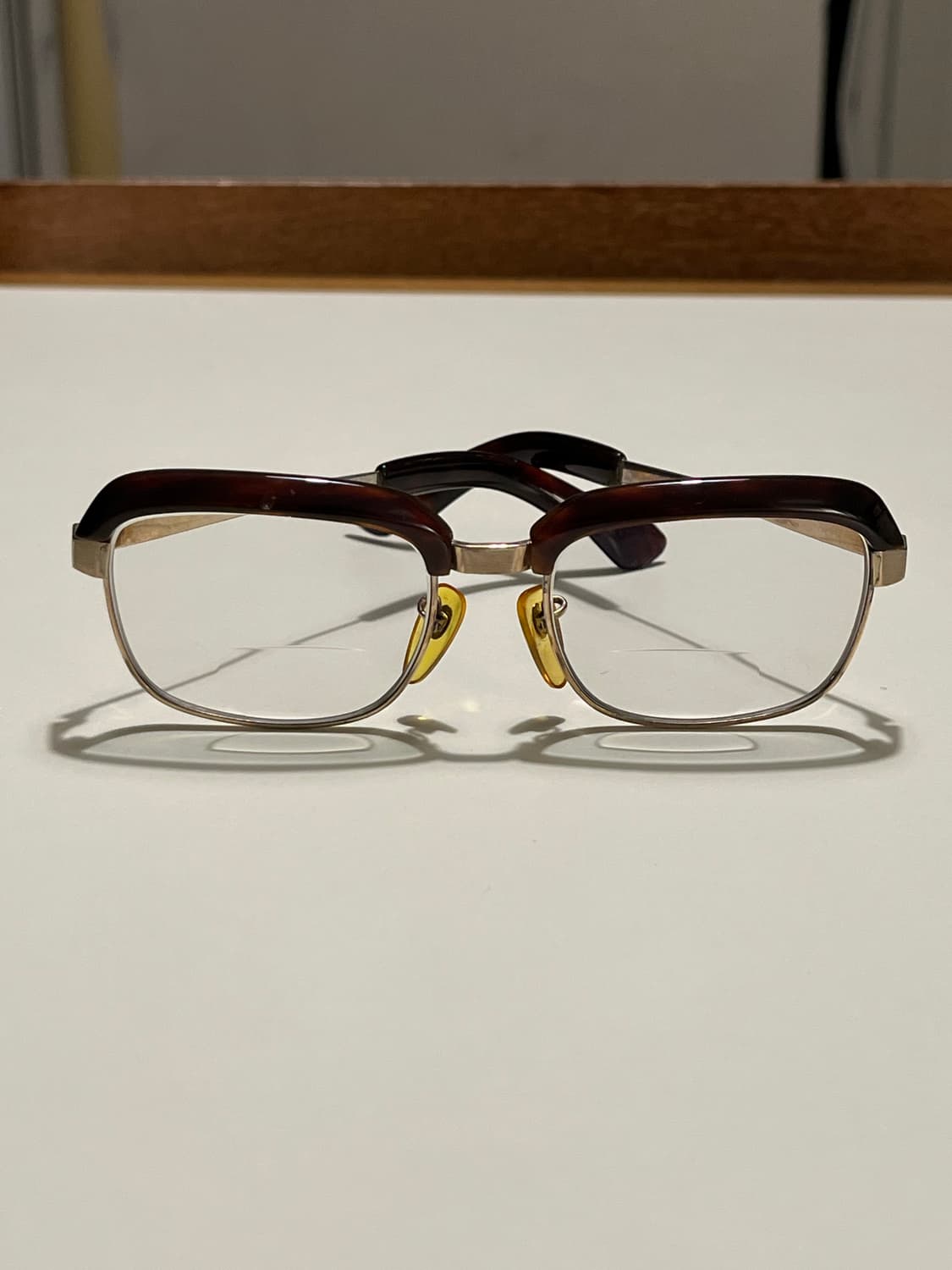 빈티지 12KGF 금장 하금테 안경 (귀갑 스타일/52사이즈) 상품이미지1