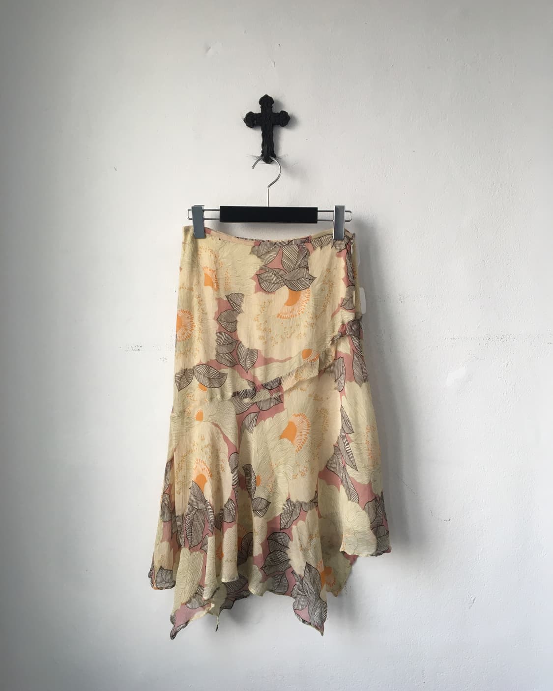 Pattern unbalanced skirt 상품이미지1