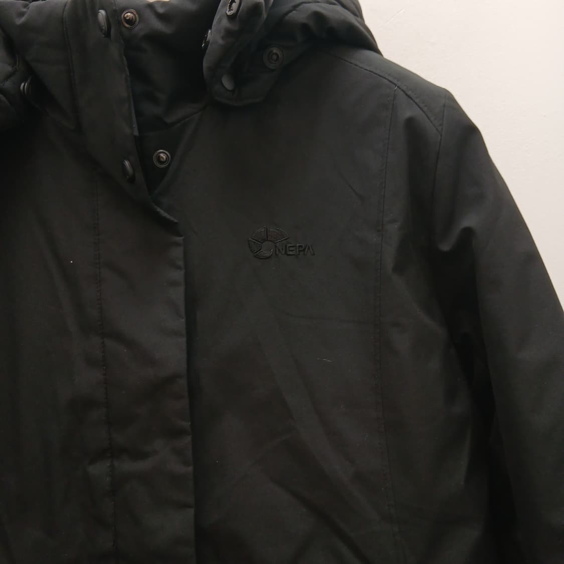 네파 인고니움 고어택스 패딩 상품이미지2