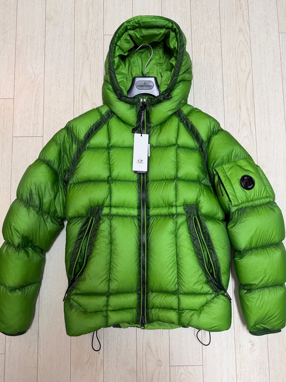 CP컴퍼니 DD쉘 다운자켓 클래식 그린 50(L) 상품이미지4