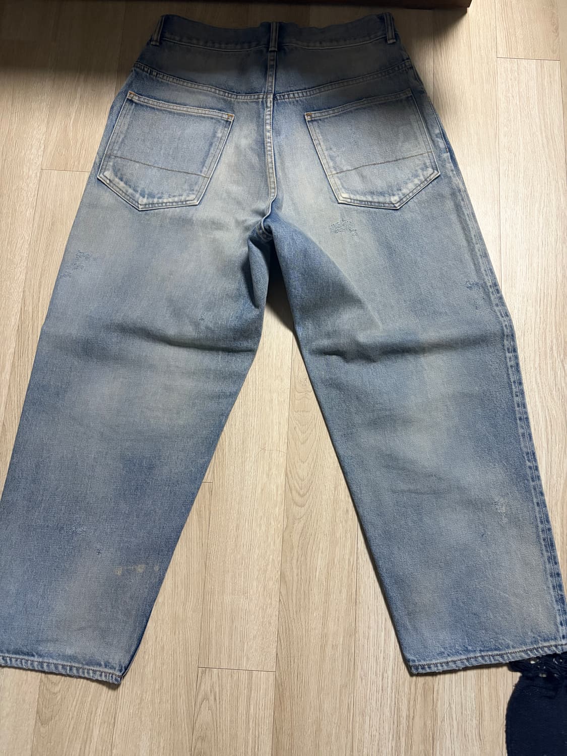 안셀름 와이드 테이퍼드 데님 상품이미지2