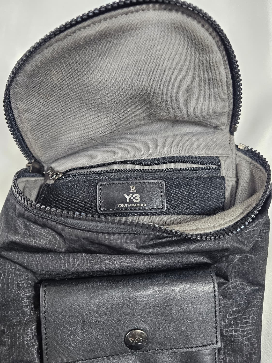 Y-3미니크로스백 상품이미지5