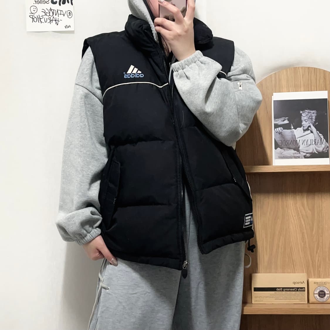 [정품] 아디다스 블랙 블루로고 패딩 조끼 [ 105 ] 상품이미지2