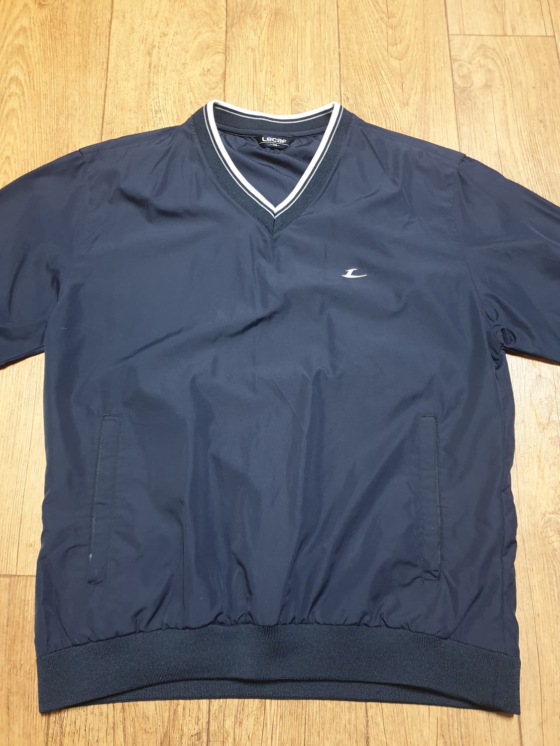 1098 르까프 운동복 브이넥 100 사이즈입니다 상품이미지1