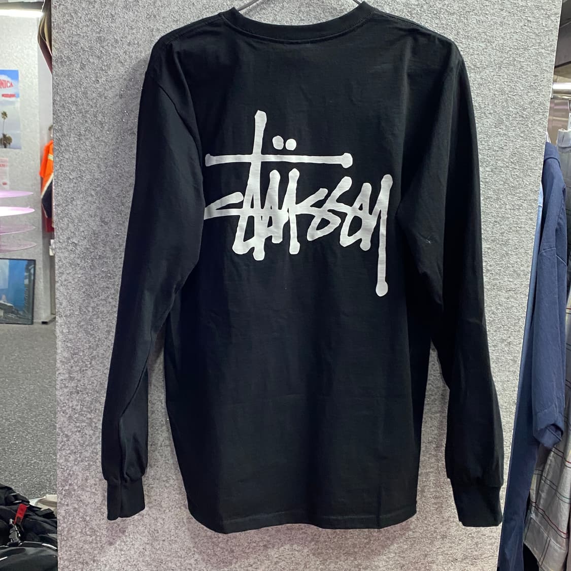 스투시 빅로고 블랙 롱슬리브 B4199 상품이미지4