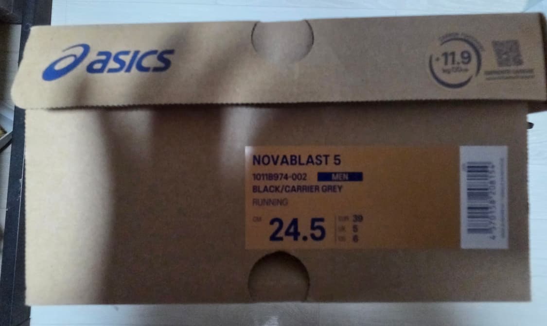 일본판 새상품 아식스 노바블라스트5 245mm 블랙 상품이미지5