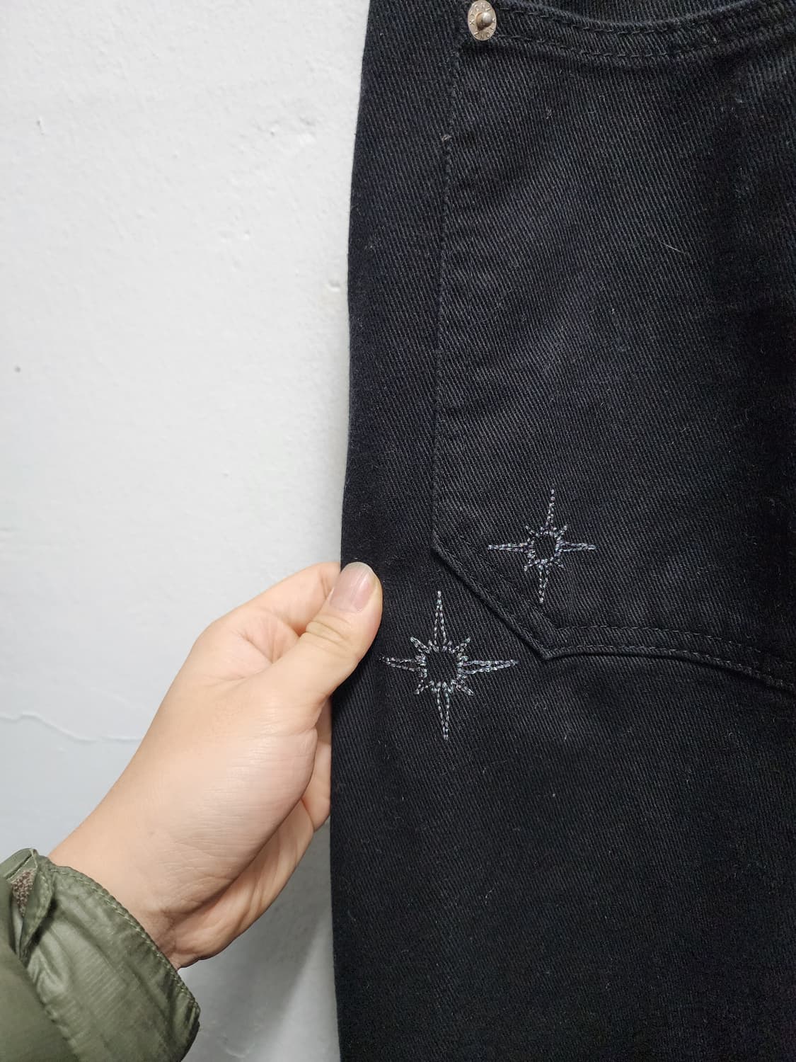 엑스톤즈 셔링 블랙 카고 흑청팬츠 상품이미지5