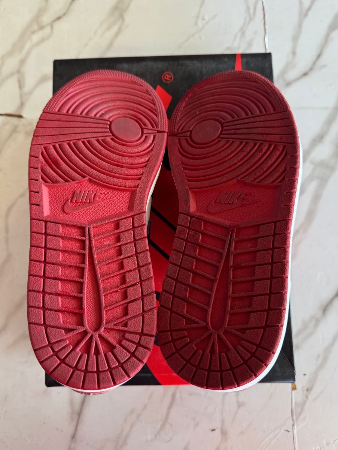 조던1 로우 OG 레트로 블랙토 265 팝니다 상품이미지4