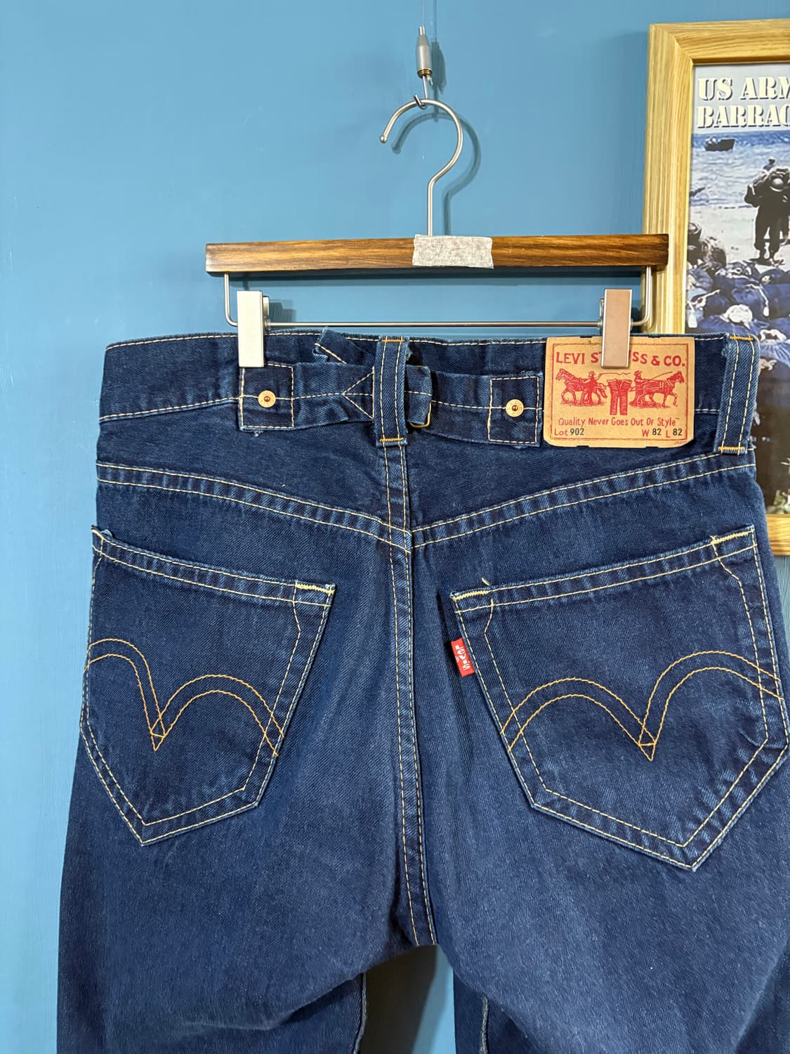 00‘s Levis 902 Type One Denim pant.  상품이미지5