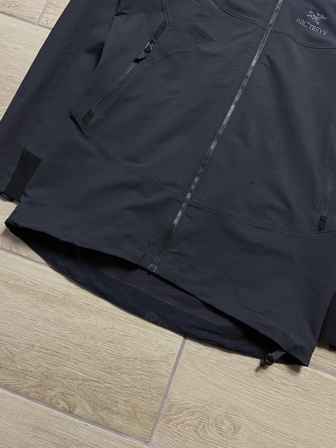 아크테릭스 감마 LT 후디 바람막이 자켓 블랙 M 상품이미지4