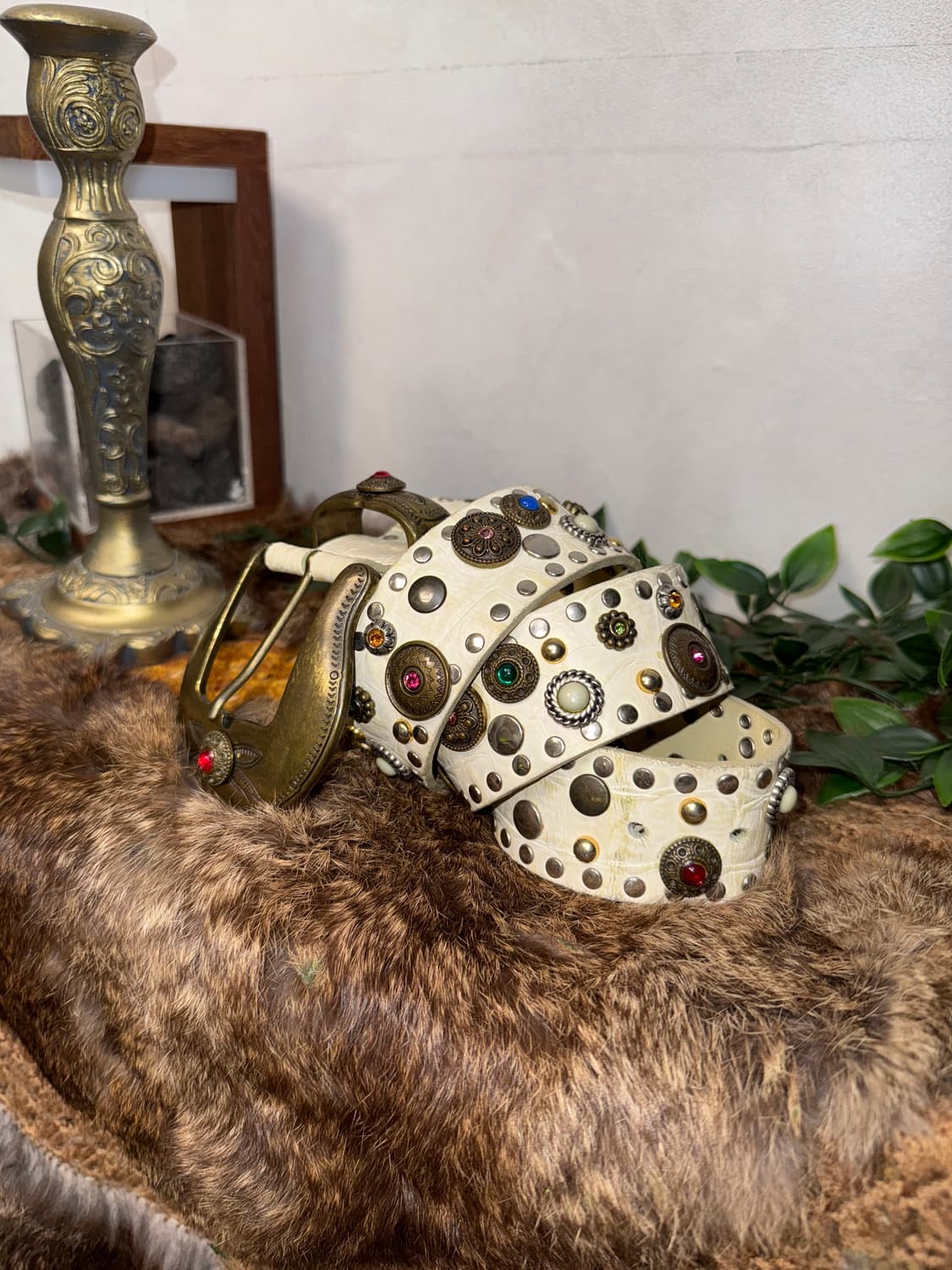 Ivory bold antique stud charm cubic belt 상품이미지3