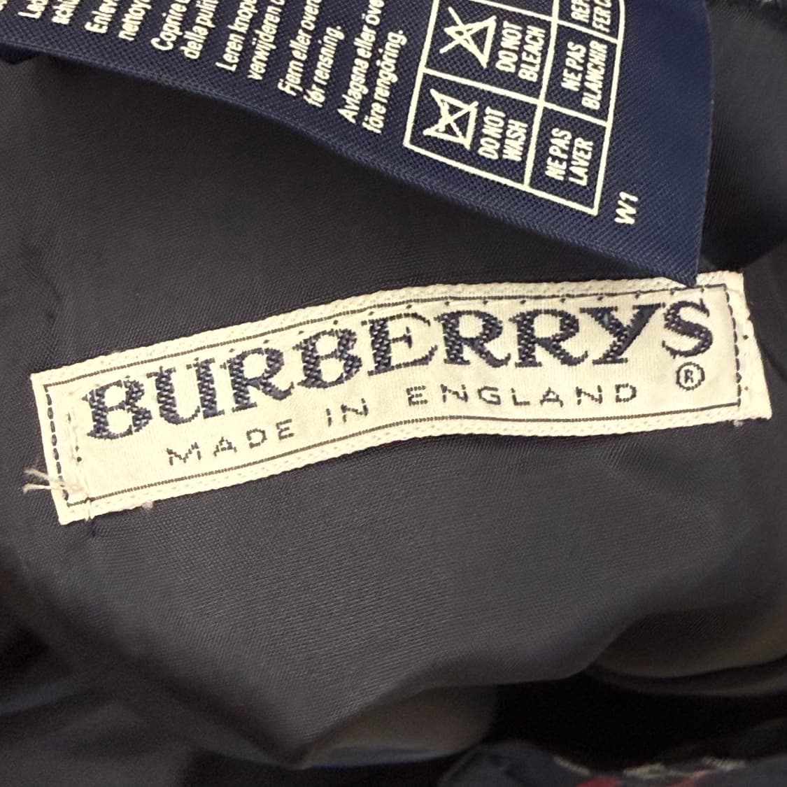 버버리 네이비 노바체크 롱 스커트 상품이미지4