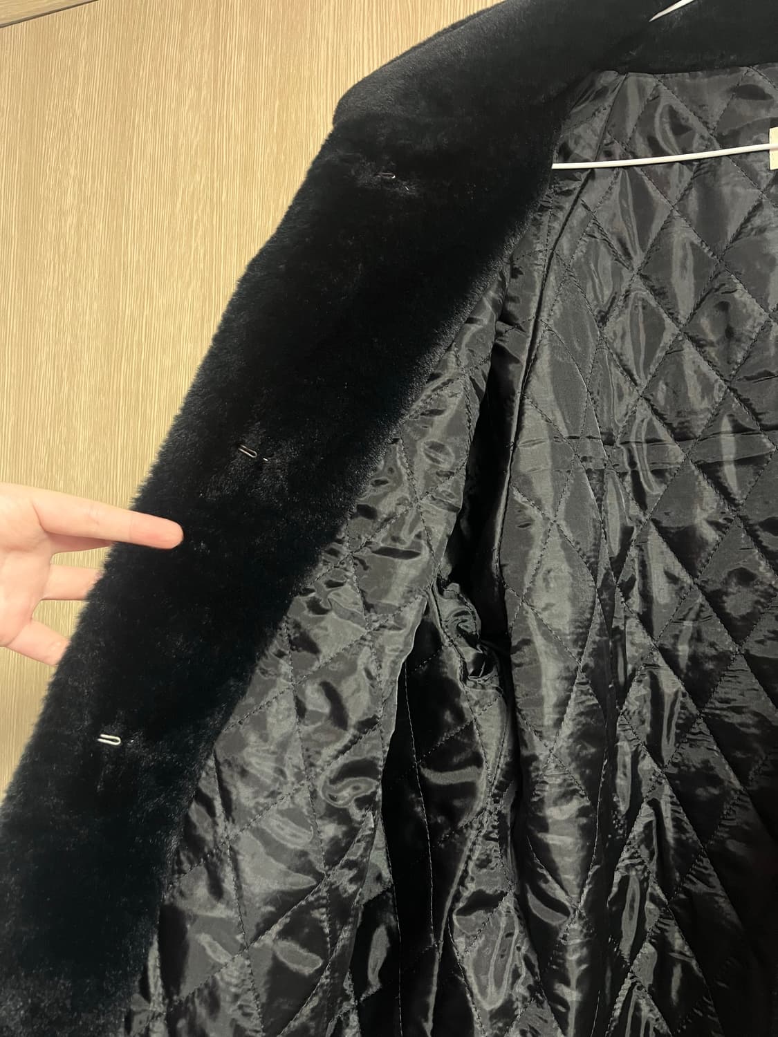 (OLSSEN) BLACK FUR COAT 올슨 퍼 코트 상품이미지5