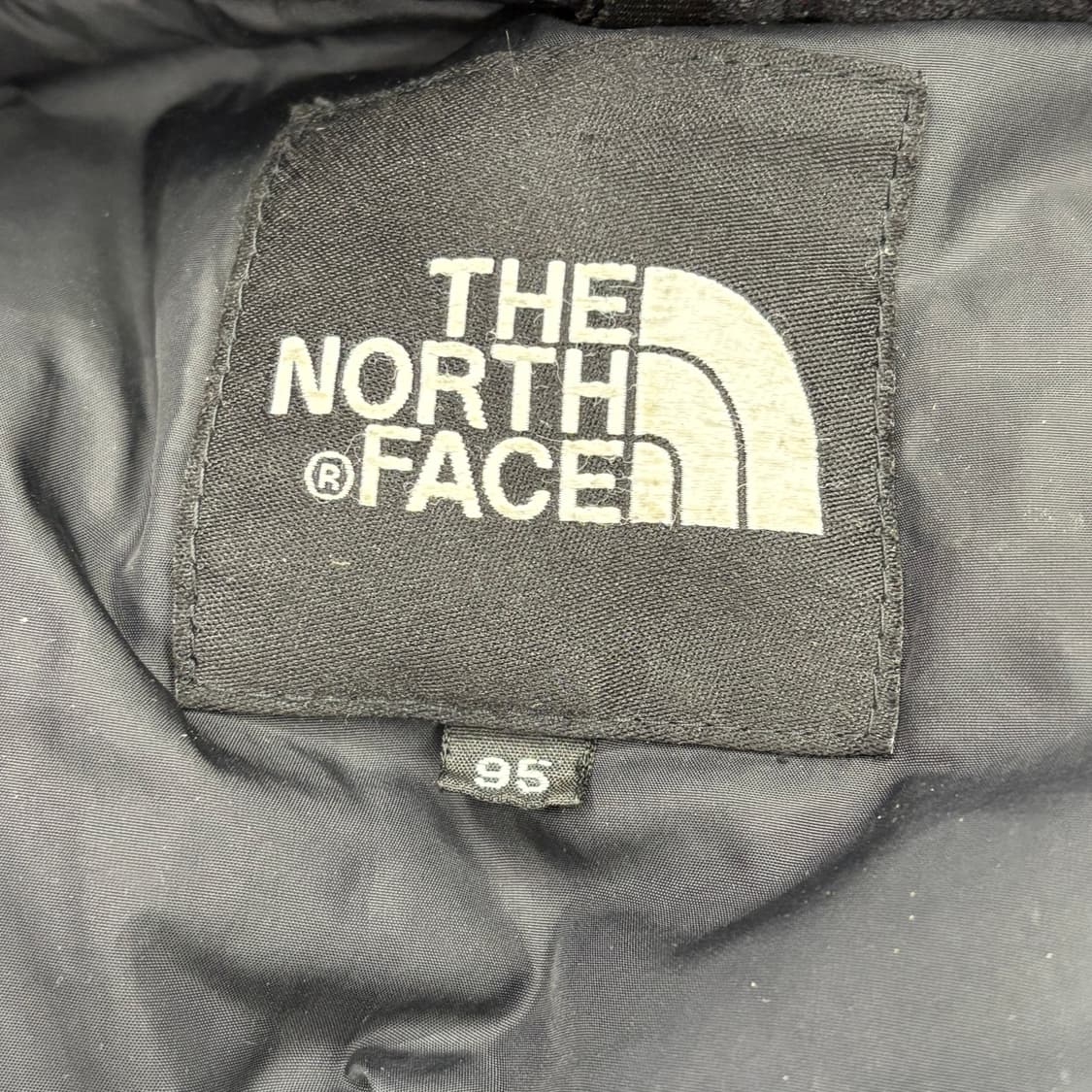 95 노스페이스 눕시 700 다운 블랙 패딩 상품이미지4