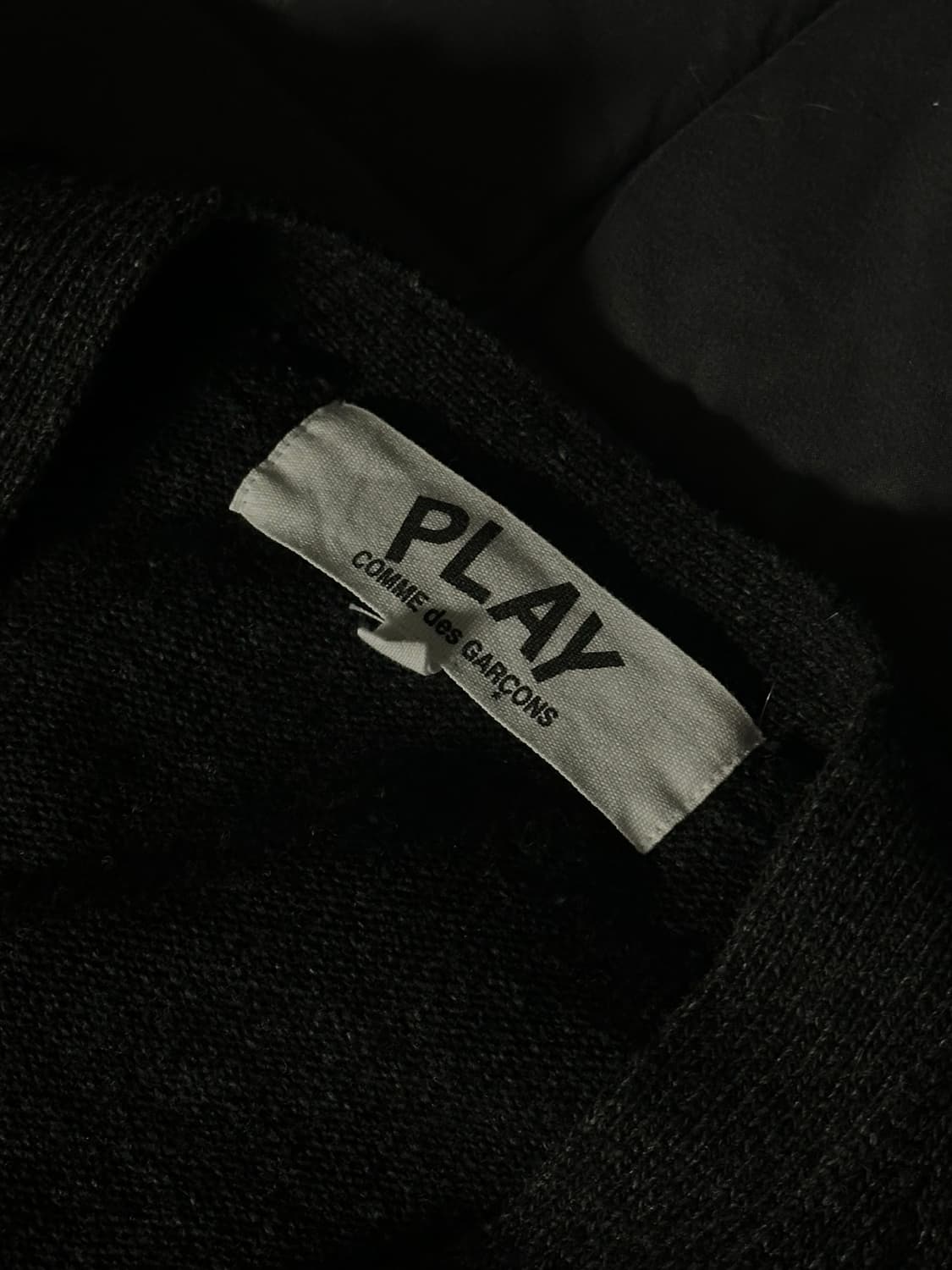 꼼데가르송 니트 가디건 판매합니다 상품이미지2