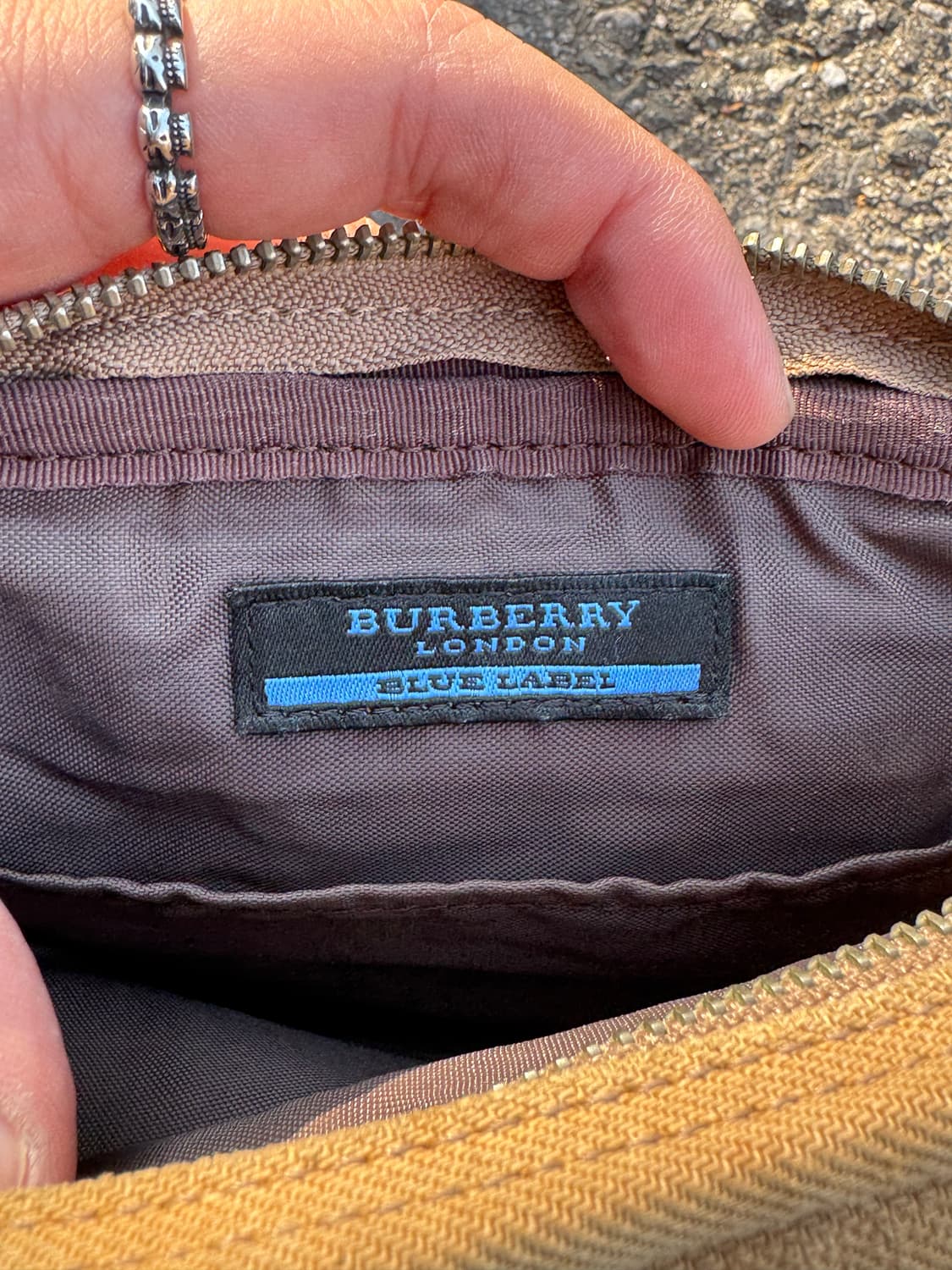 버버리 블루라벨 캔버스 크로스백  상품이미지4