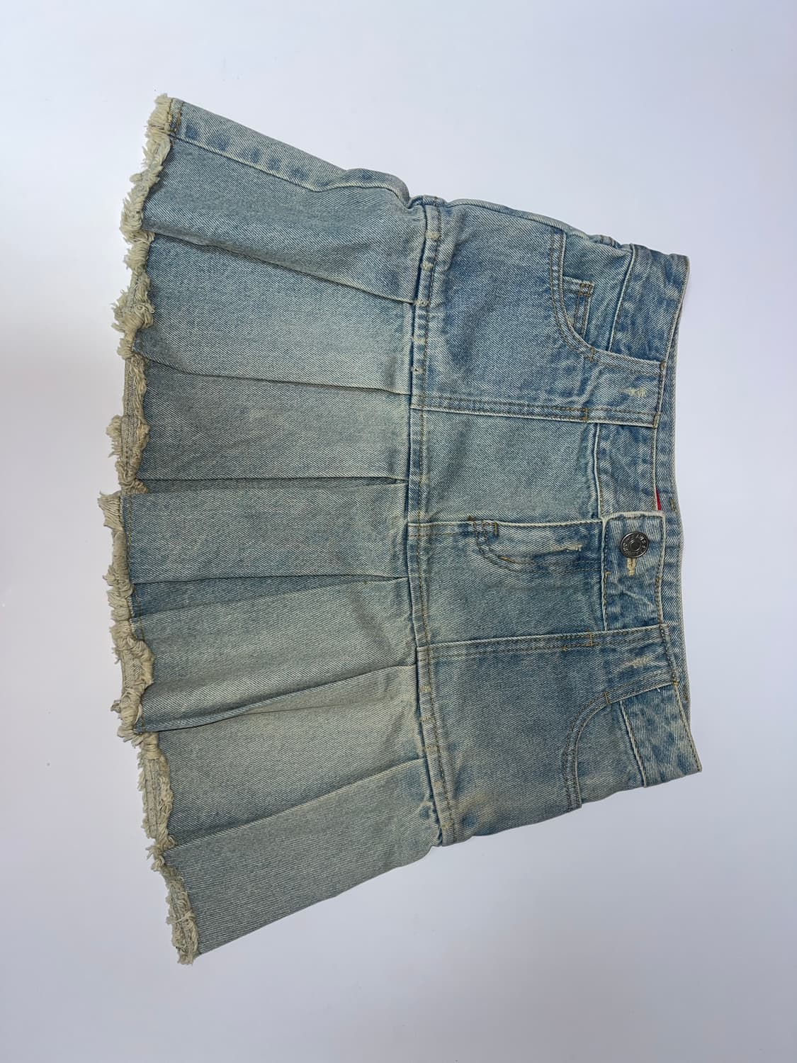 onmyown denim pleated skirt 상품이미지1