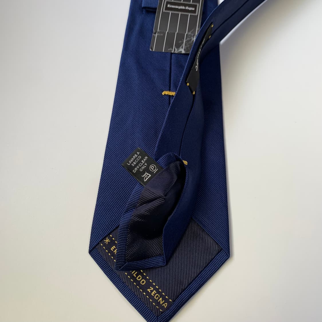 (미사용품) 에르메네질도 제냐 택 달린 미품 명품 이태리넥타이 100실크 상품이미지9