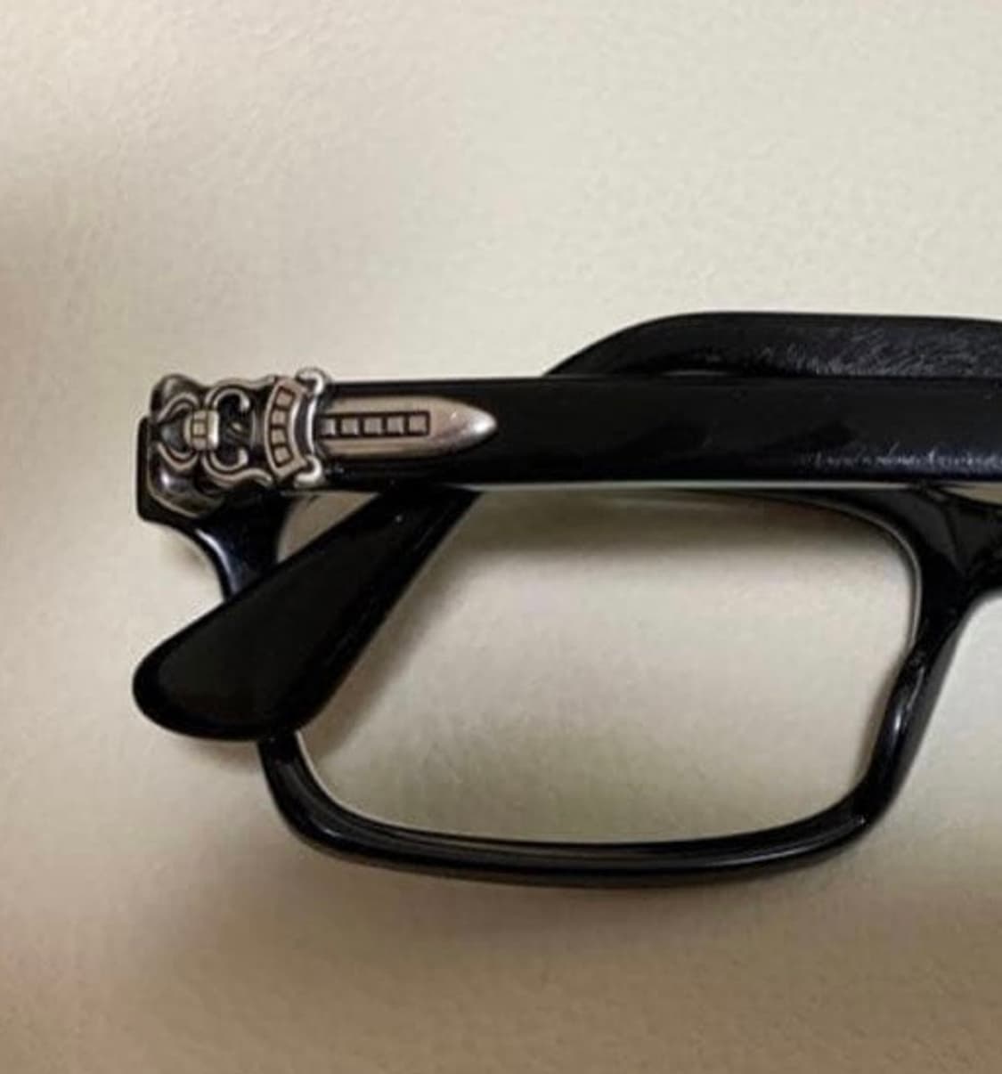 크롬하츠 안경 선글라스 rumpleforeskin 대거 안경 상품이미지1