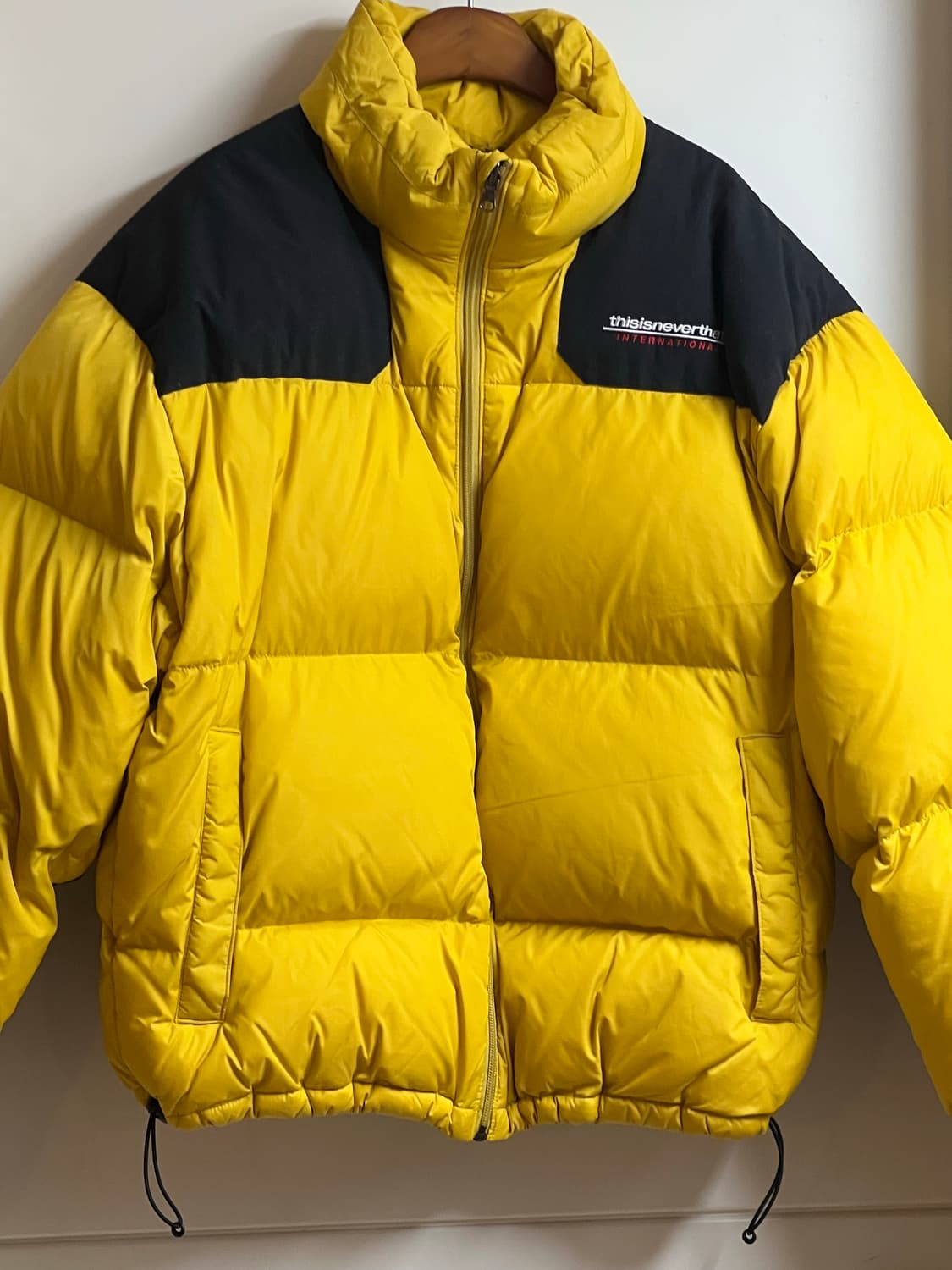 디스이즈네버댓 옐로우 덕다운 배색 자켓 상품이미지2