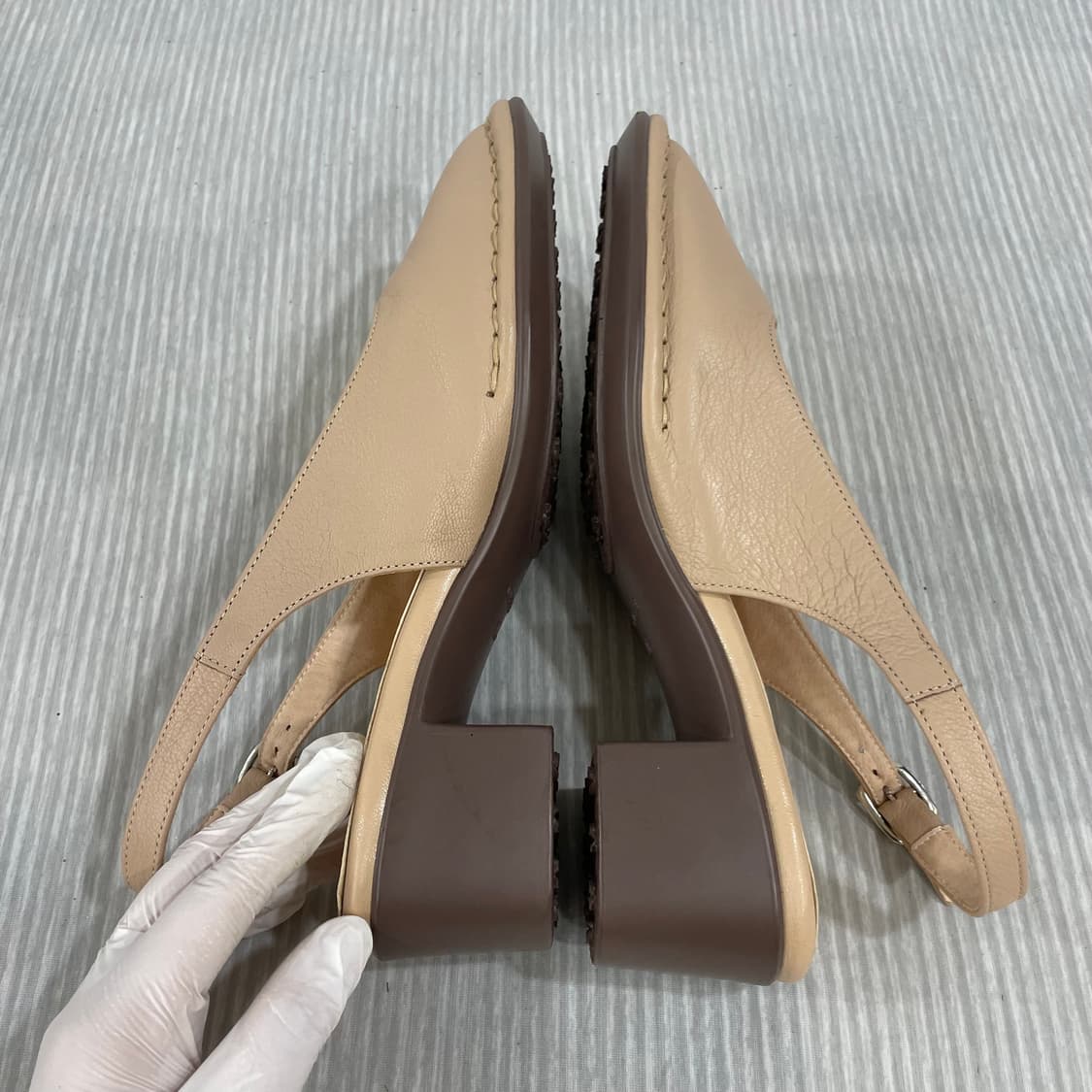 714) GISSE 지쎼 스퀘어토 슬링백 펌프스 245mm 상품이미지5