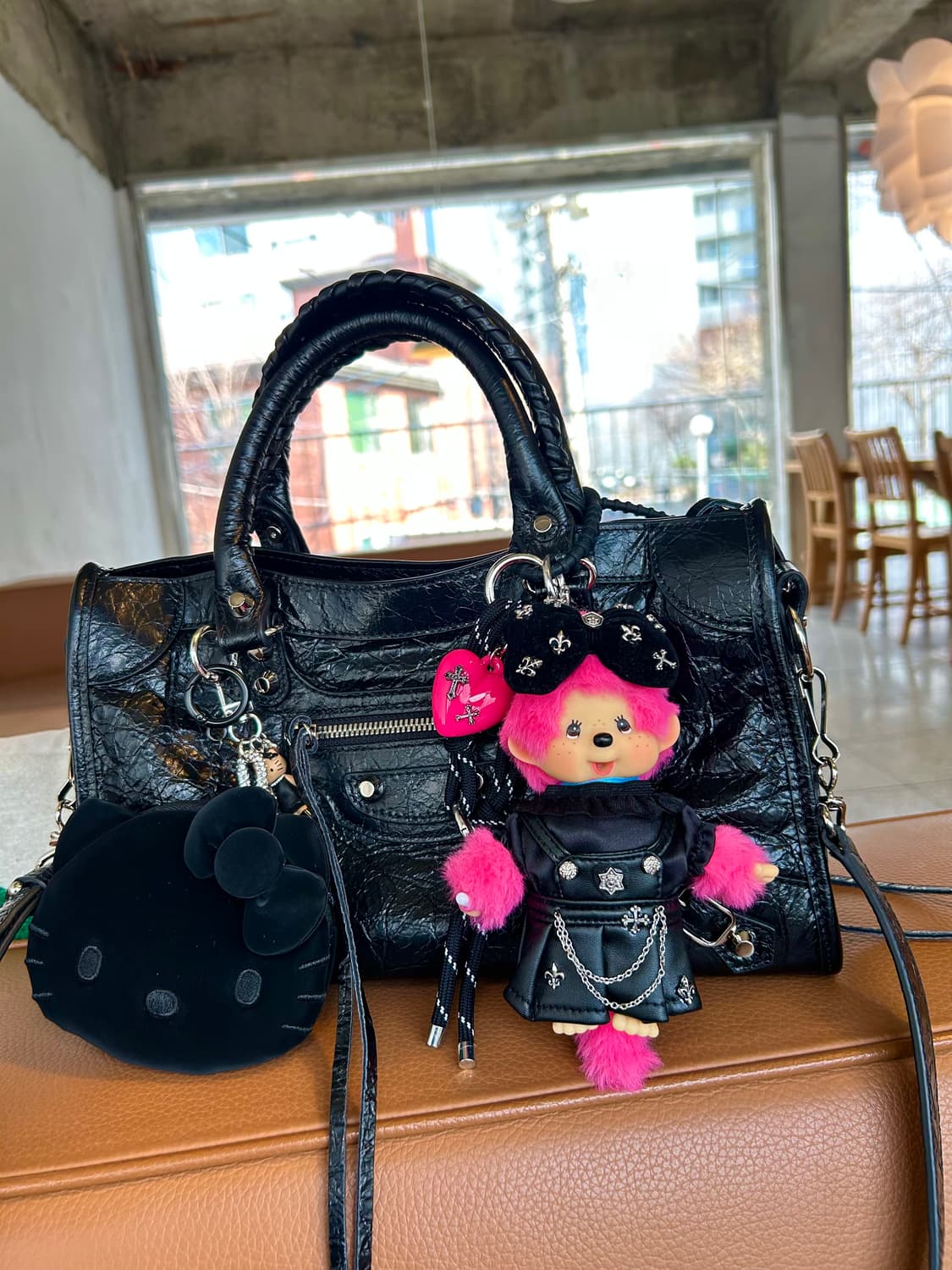 (71)정품몬치치💕크롬힙걸 커스텀키링 상품이미지7