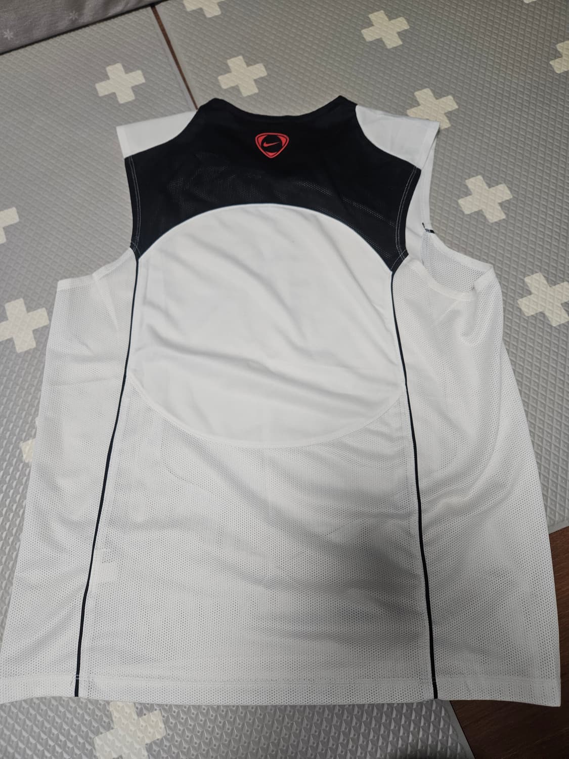 나이키 민소매 나시 티셔츠 상품이미지2