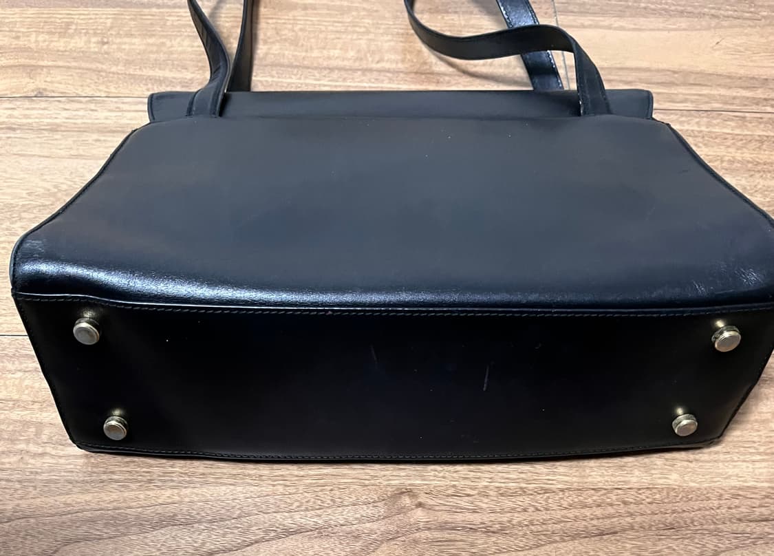 페라가모 바라 리본 숄더백 블랙 상품이미지4