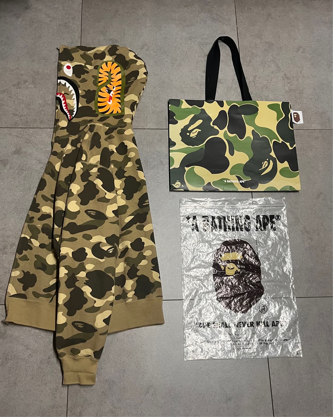 베이프 데져트 카모 샤크 후드집업 상품이미지2