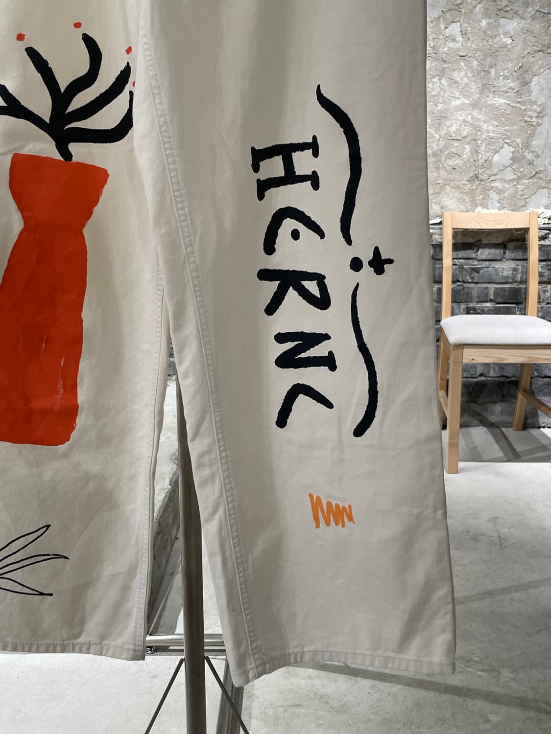 세터 x 헤르시 크림 구아타 자르댕 페인팅 코튼 팬츠 상품이미지5