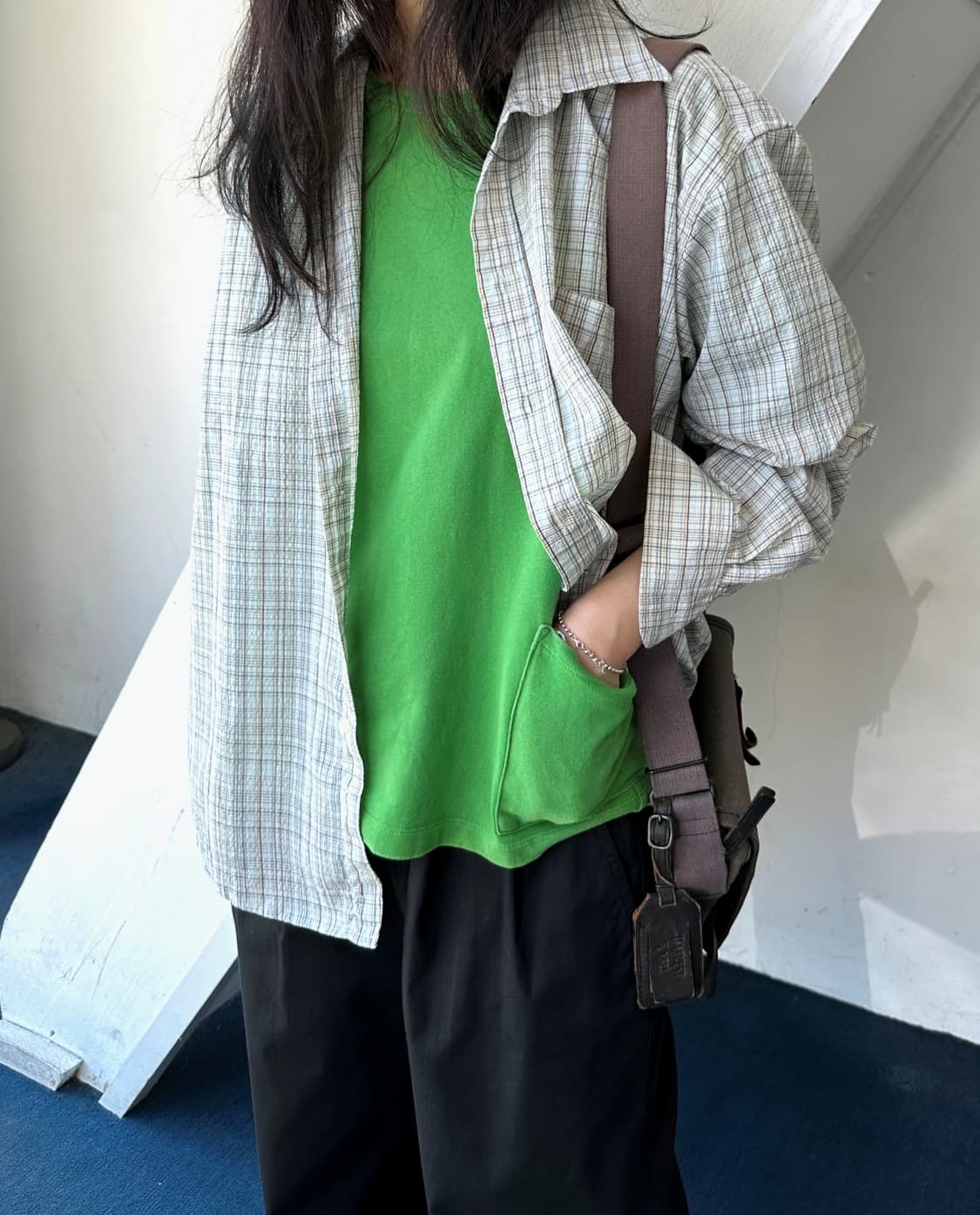 Light sucker fabric natural check shirt 상품이미지10