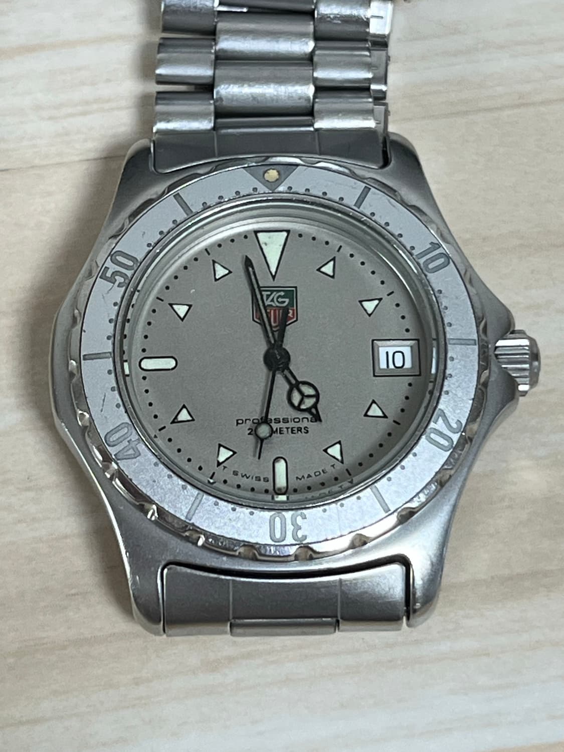 태그호이어 프로페셔널 쿼츠 상품이미지6