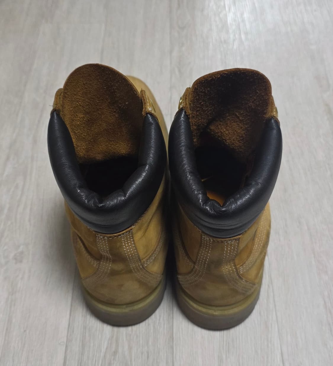 팀버랜드 6인치 프리미엄 누벅부츠(275~280) 상품이미지2