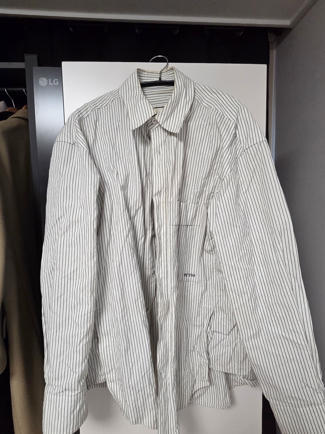 23fw 우영미 스트라이프 크링클 셔츠 48사이즈 상품이미지1
