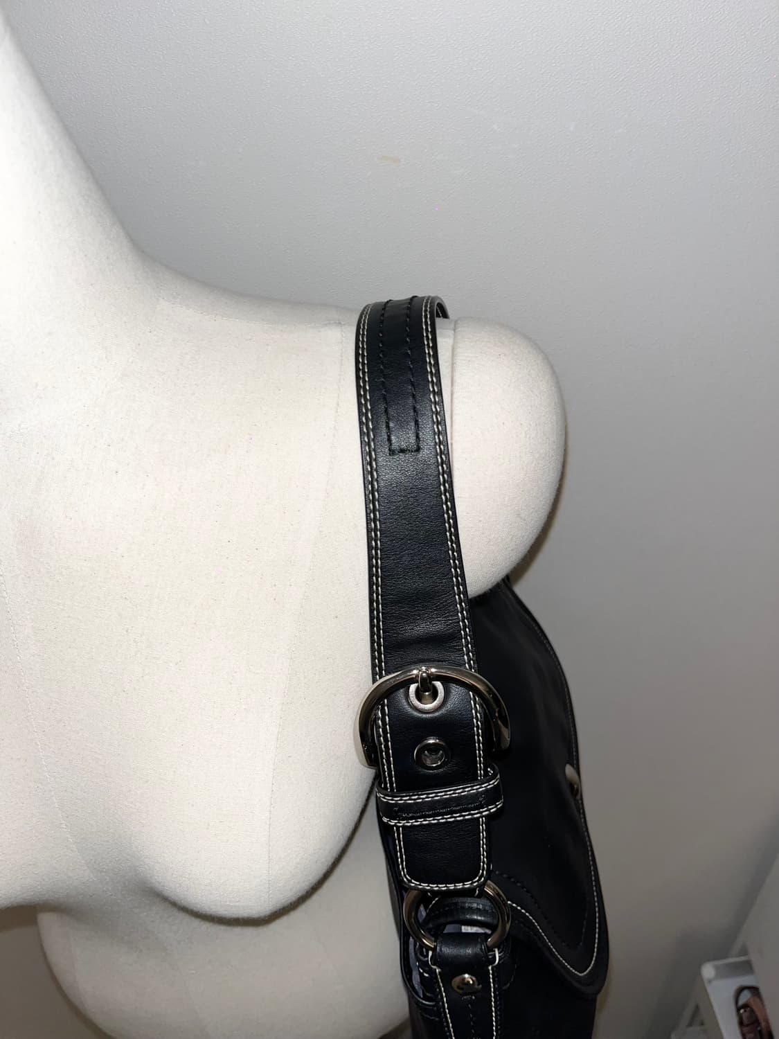 📦Coach allblack shoulder bag 상품이미지5