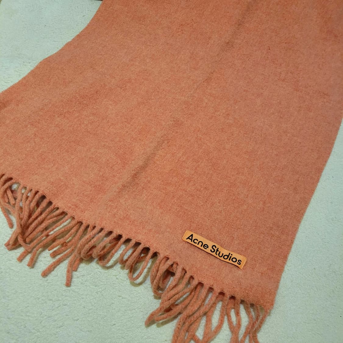 아크네스튜디오 울 프린지 머플러 상품이미지4