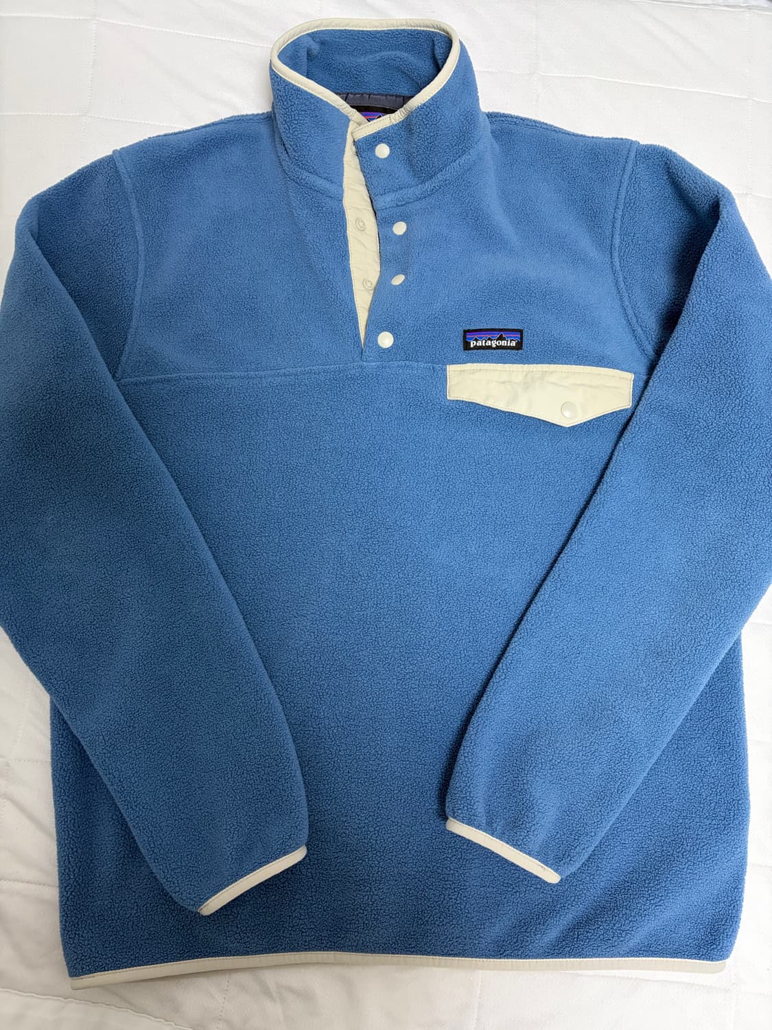 파타고니아 라이트웨이트 신칠라 스틸 블루 M 판매합니다. 상품이미지1