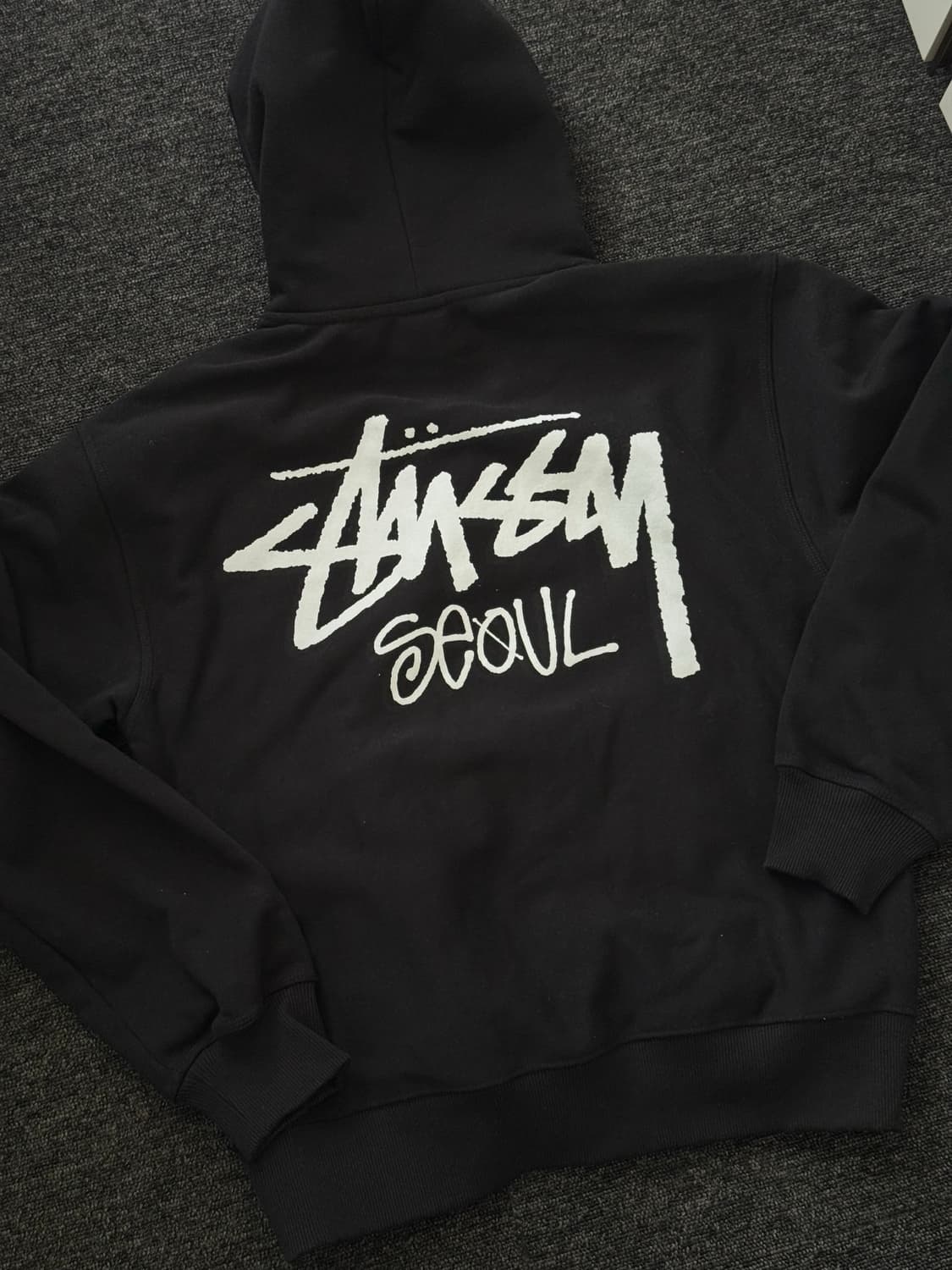 [M] 스투시 스탁 서울 후드 블랙 상품이미지3