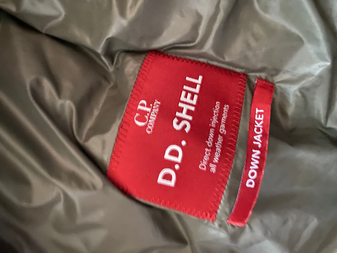 정품 cp컴퍼니 dd쉘 조끼패딩 상품이미지3