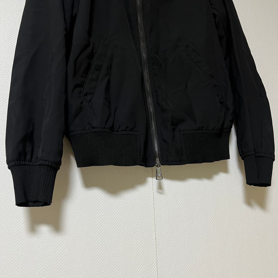 엠포리오 아르마니 블랙 봄버 자켓 m 상품이미지3