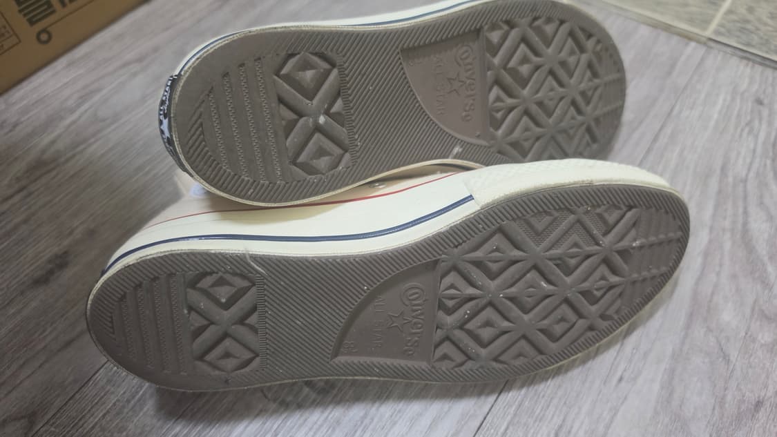 컨버스 척 70 클래식 파치먼트 270 판매 상품이미지4