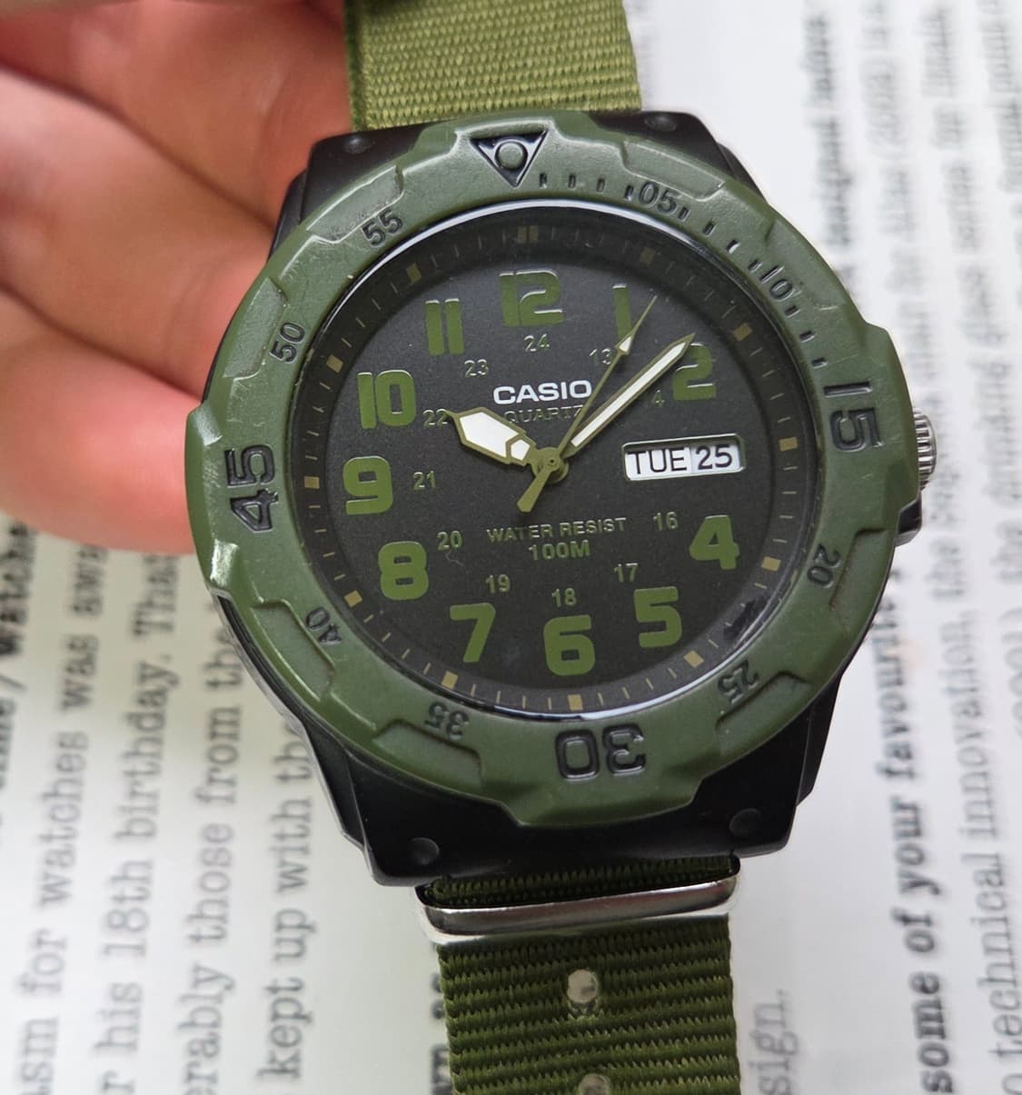 빈티지 카시오 데이데이트 블랙카키 아라빅숫자 인덱스 쿼츠 ver.
 상품이미지1